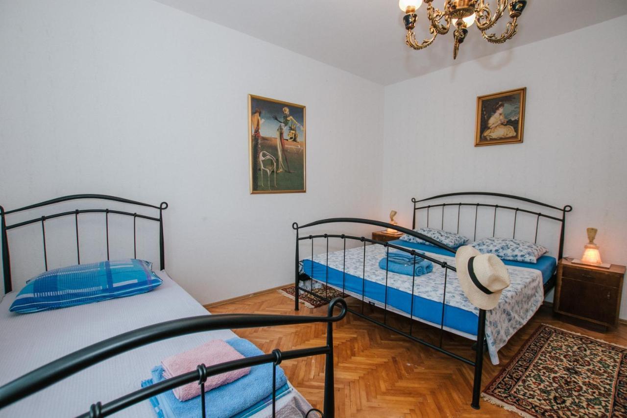 Apartman Bagattino-Trogir Near Old Town Exterior foto