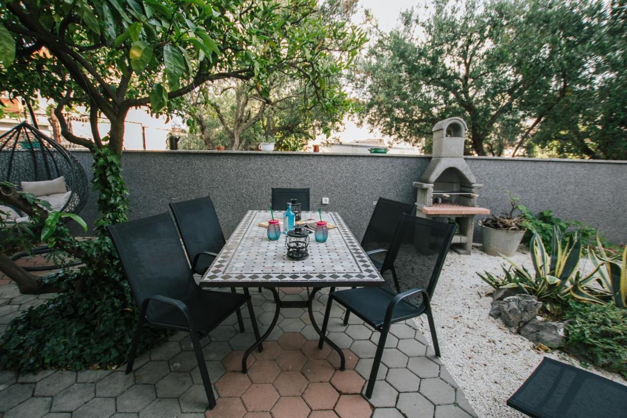 Apartman Bagattino-Trogir Near Old Town Exterior foto